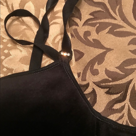 —SOLD—Velvet bra - Picture 3 of 6